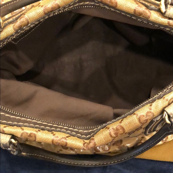 Gucci Handbag - Picture 7 of 7